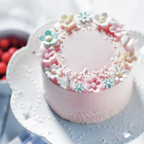 这些蛋糕颜值超高!不用出门,在网上就可以买到!