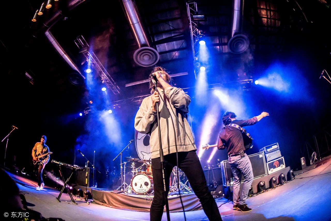 流行唱歌的咬字与吐字技巧,唱歌技巧和发声方法和气息练习