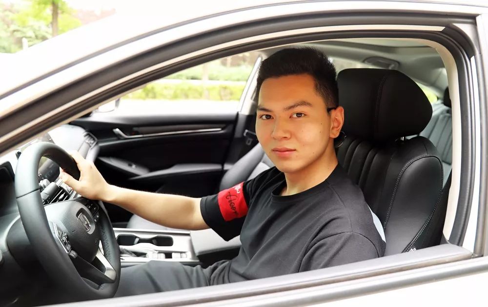 车主总结十代半雅阁的9个优缺点,雅阁2021款第十代雅阁油电混合