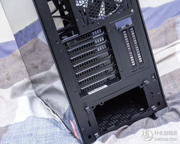 灯，灯灯灯灯！酷冷至尊H500MARGB游戏机箱深度测评