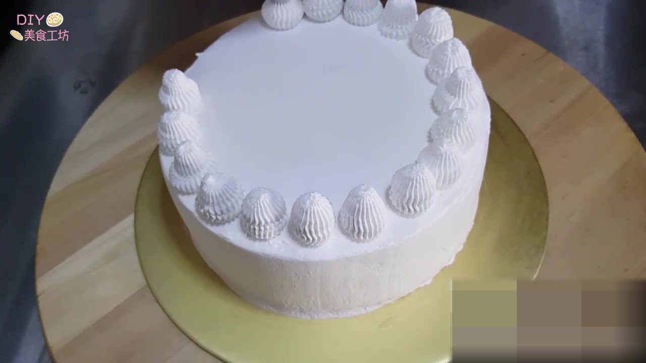 烘焙生日蛋糕制作视频全过程,烘焙生日蛋糕的做法