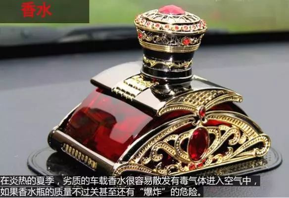 刚买的轿车突然自燃怎么办,行驶中的小车突然爆炸