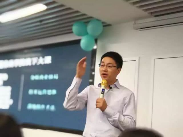 “知识网红”秋叶：流量，是在线教育的生命线｜新知榜·专访