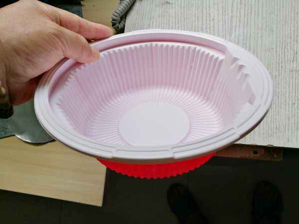 钓鱼的蚯蚓用不完怎么保存,鱼食蚯蚓怎么保存能多活几天