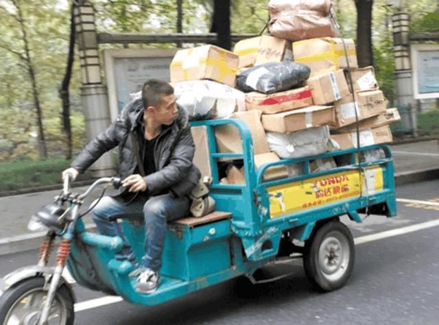 顺丰快递小哥工资最新消息,顺丰快递小哥真实工资收入