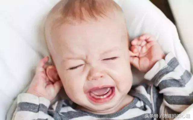 新生儿100天要长牙了,宝宝嗓子长牙了怎么处理