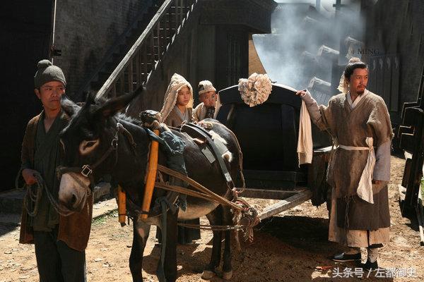 李自成崇祯互相挖祖坟,挖掘李自成的坟墓