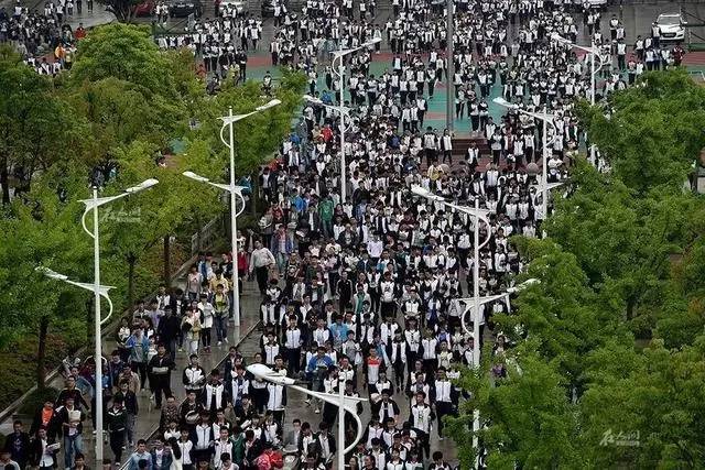 解密毛坦高考工厂,毛坦厂为什么叫高考工厂