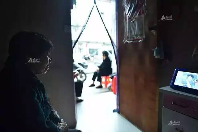 直击高考工厂毛坦厂,毛坦厂亚洲最大高考工厂