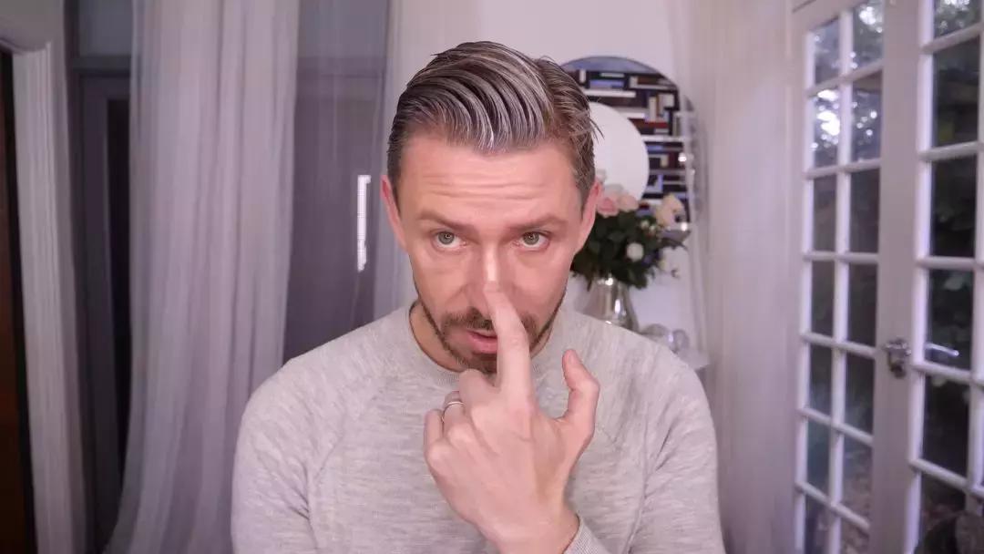 让脸小10倍的修容法,超自然的修容小技巧