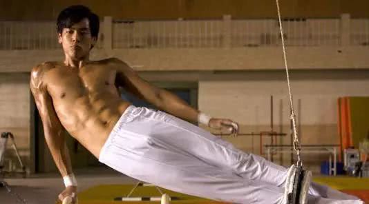 被50岁许晴的臀刺激了！美臀杀，我只服“许晴趴”