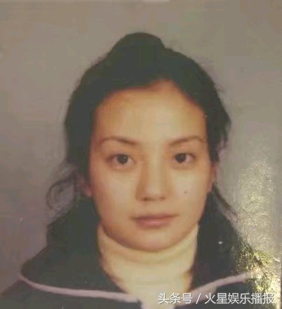 赵薇大二照片,高中生赵薇面相变化