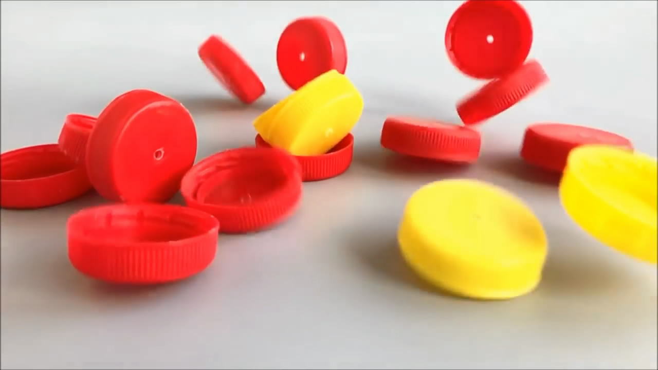 创意DIY，教你学会如何制作纸板坦克车玩具模型，关键是可遥控