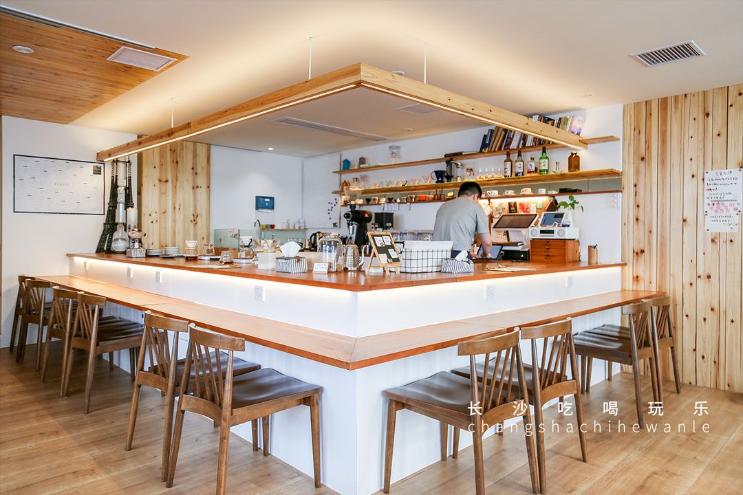 长沙就可以看风景的咖啡馆,长沙拍照咖啡馆解放西