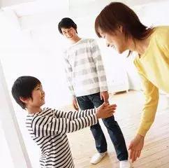 适当的惩罚对孩子的好处,如何对孩子合理使用惩罚