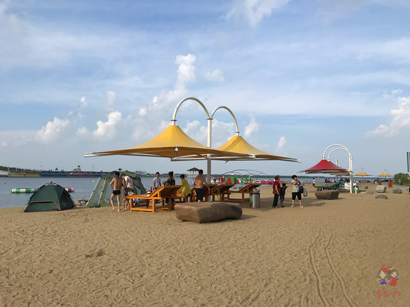 北方湖边的南海观音像,南海观音巨像