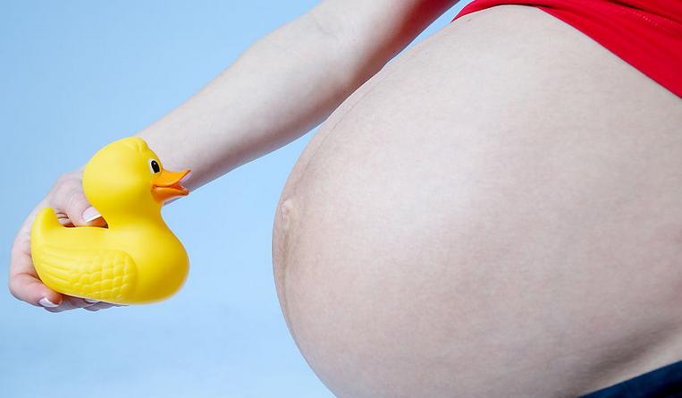 自己在家如何判断胎位正不正,怎样判断胎位正不正