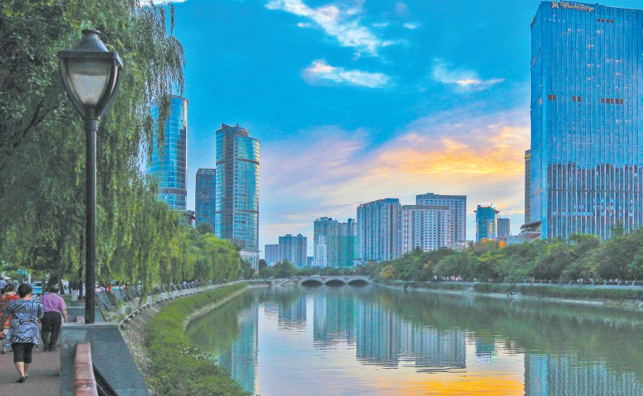 2018年成都最新收费大全，果断收藏！