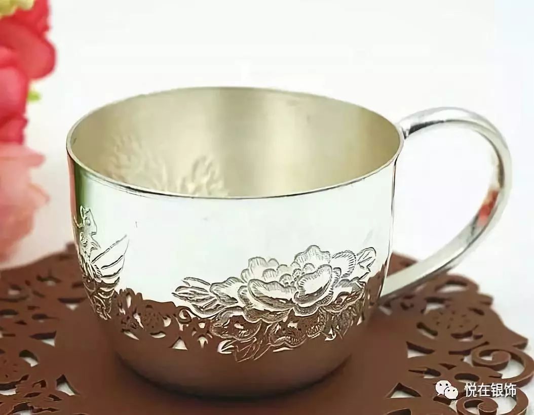 辨别真假银饰最简单的办法,如何辨别银饰真假最简单的方法