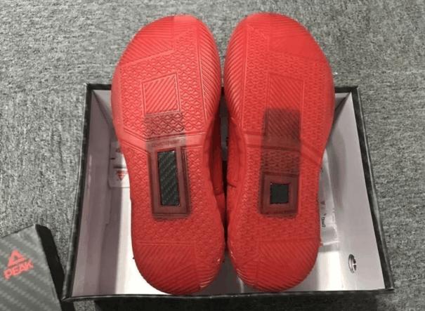 匹克霍华德3球鞋上脚测试,匹克霍华德3大红蓝球鞋