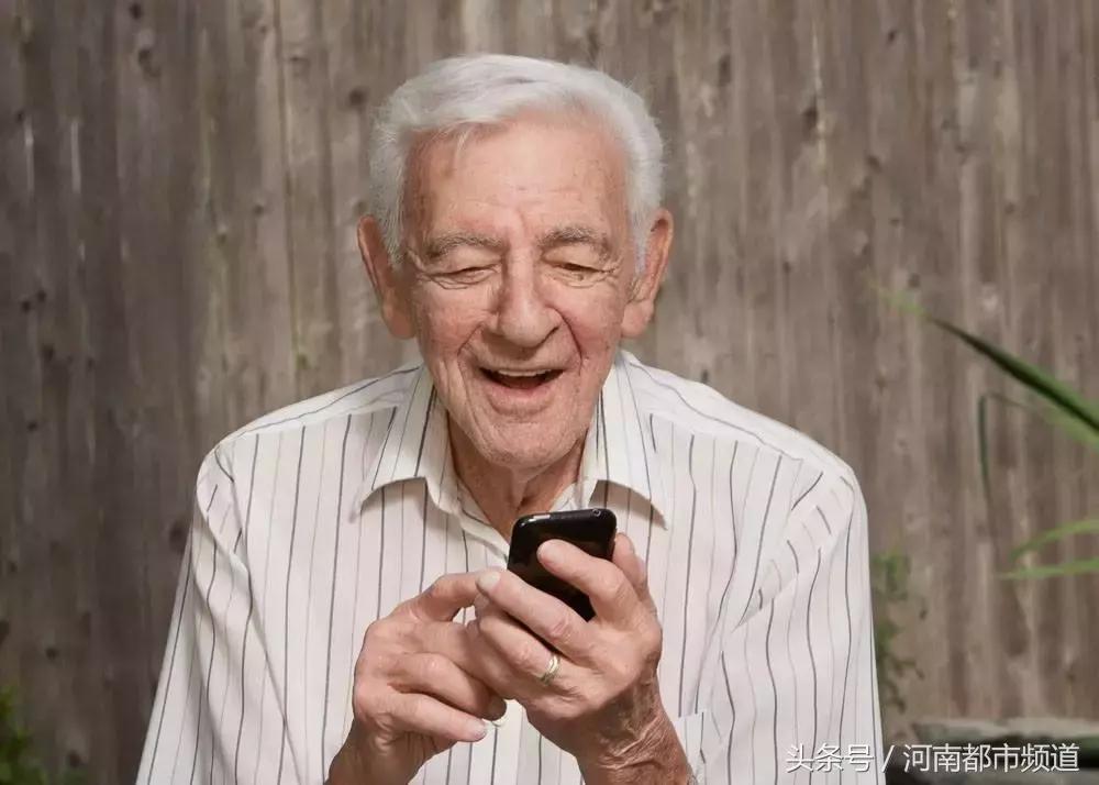 枕头是选高的好还是低的好,枕头高点还是低点对心脏好