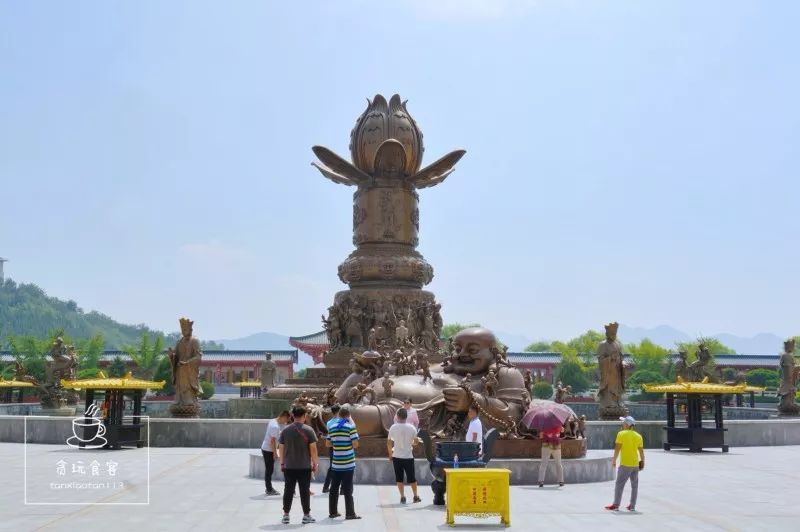 暑期去山东龙口,拍ins风网红大片,看没有游客蔚蓝大海!