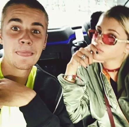 卡戴珊家族中的金发女孩儿,卡戴珊家族的恋爱史