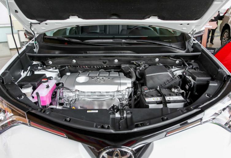 长的完全不像汉兰达的丰田RAV4都有哪些优缺点?听听车友怎么说?