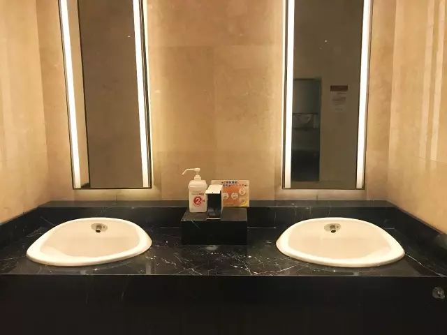 一篇有“异味”的测评文章，慎点！