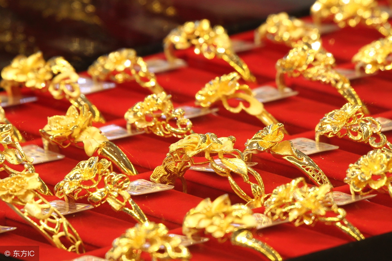 去买黄金辨别黄金真假的小妙招,在金店买到假的金银首饰