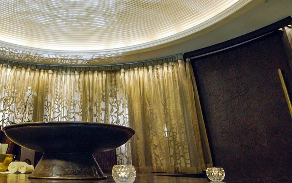 沉浸式体验迪拜水疗服务,迪拜阿玛哈沙漠水疗度假