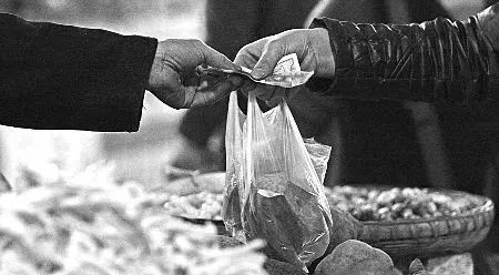 阳光普法,阳光普法暖民心