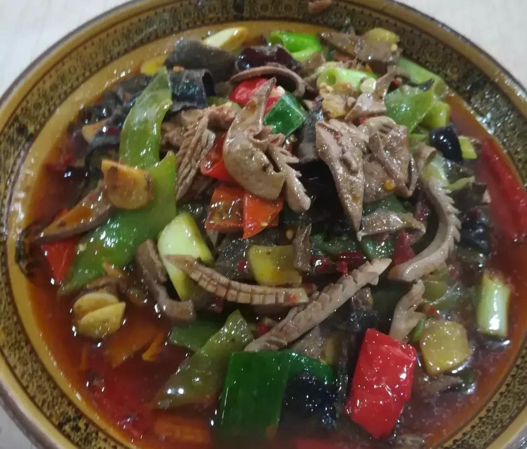 春熙路适合一个人吃的美食推荐,成都春熙路群光广场美食推荐