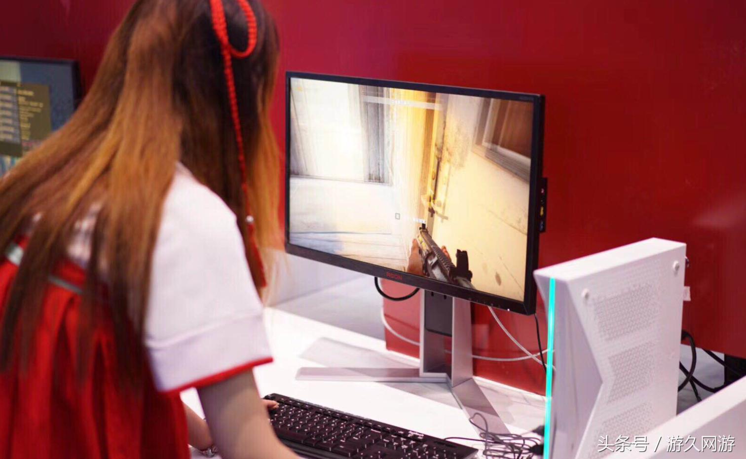 新款小霸王游戏主机,小霸王新主机游戏