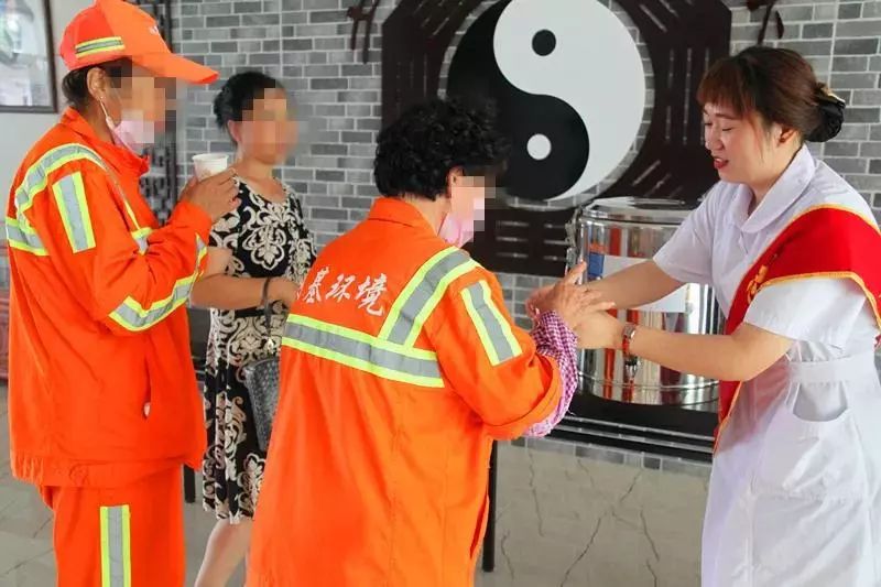 史上罕见高温！是他们在烈日下守护着梅河口！