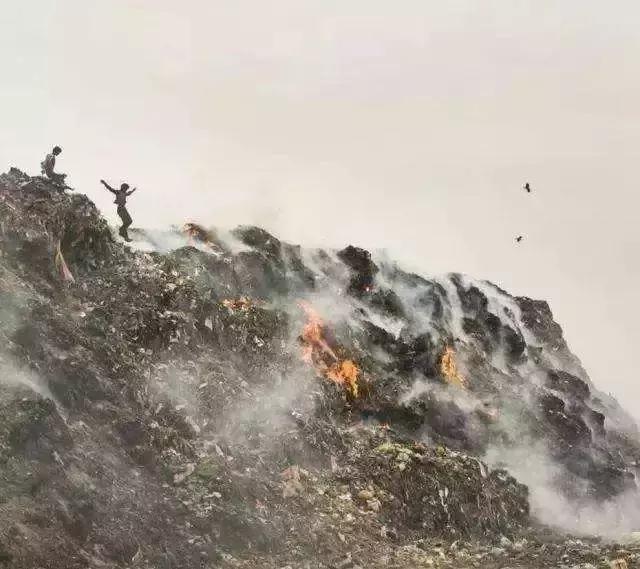 burberry奢侈品价格,burberry在奢侈品的地位