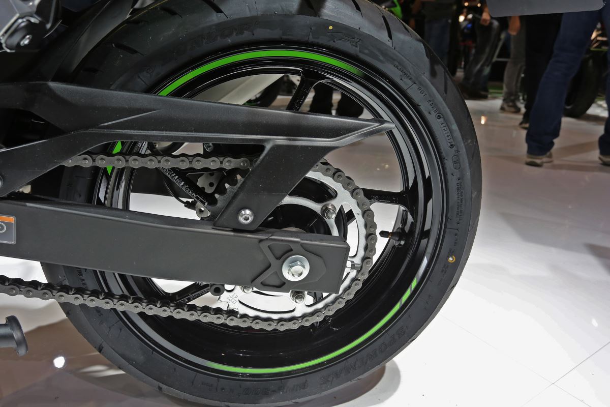 川崎忍者400故障代码,本田400f和川崎忍者400