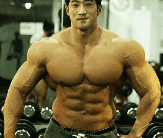 健身靠吃蛋*粉白**长出来的肌肉是不是“死肌肉”？