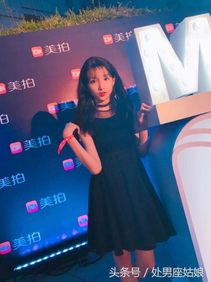 14岁留长发穿女装美过所有女同学……第一批00后已经伪娘了！