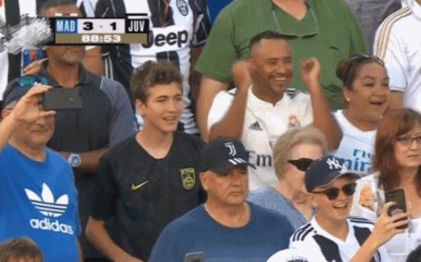 国足球衣和皇马球衣,最新国足球衣