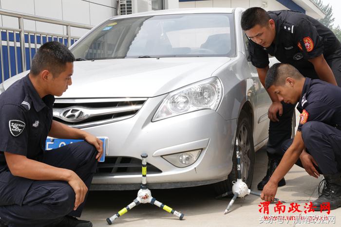 董安娃和他的可拆卸便携式手投多用阻车器