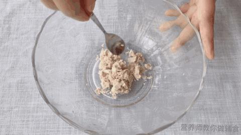 宝宝辅食对说话的影响,宝宝说话晚需要补什么维生素