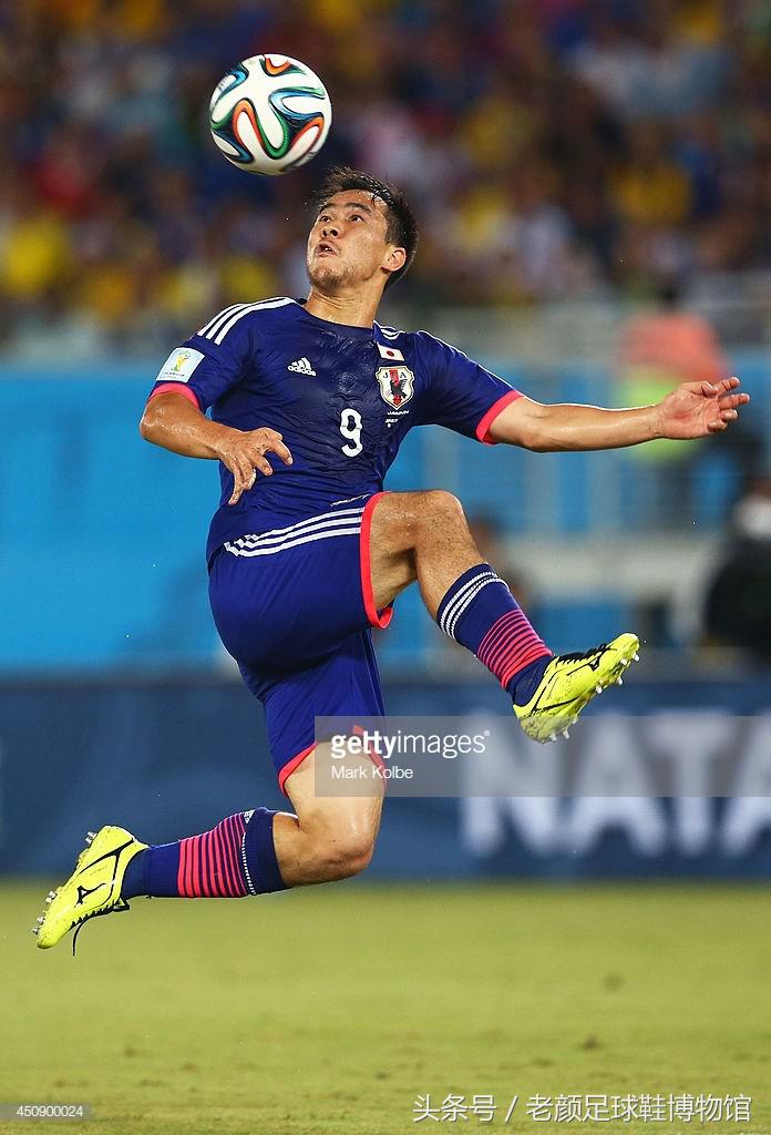 世界杯鸳鸯足球鞋,世界杯彪马鸳鸯足球鞋绿橙