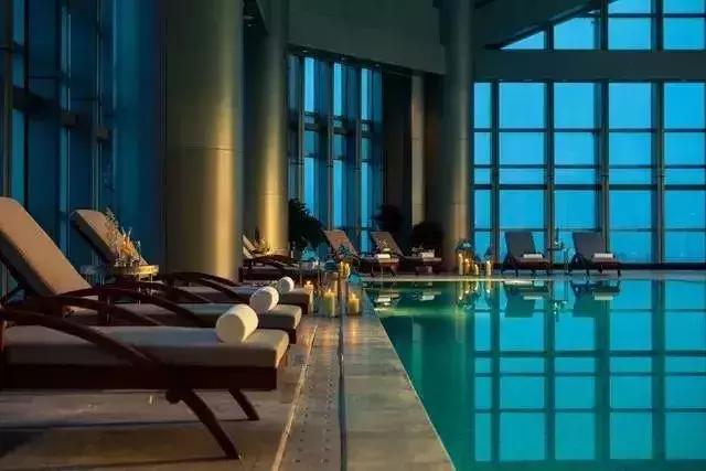 游泳池夏日玩水必备,夏日救星