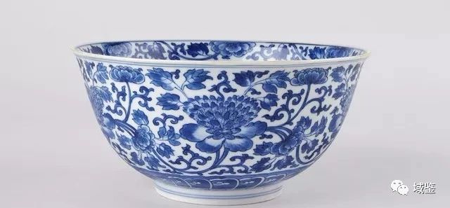 拍卖价值一个亿的碗,拍卖会价值几千万的碗