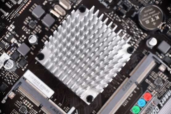 办公娱乐两不误的笔记本,办公游戏两不误台式电脑