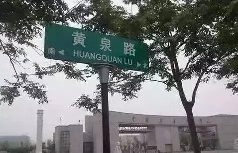 朋友打电话说她快到高潮了，让我出来一下……