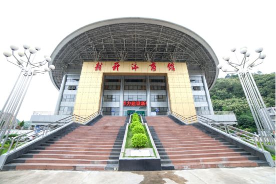 肇庆省运,肇庆新开的综合体育馆