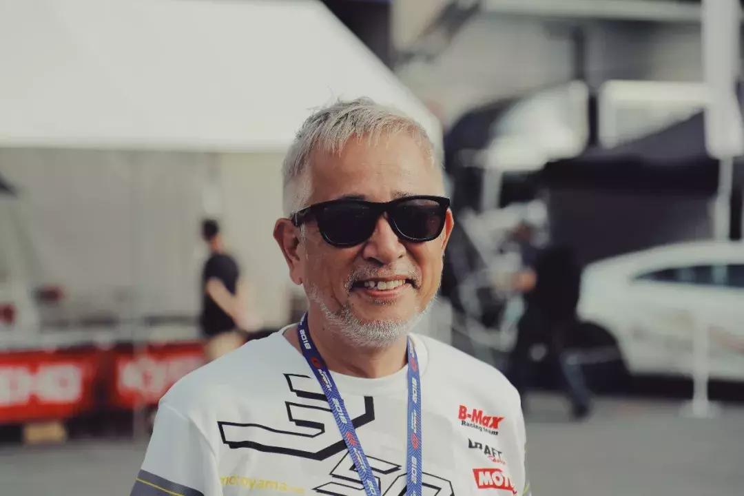 东京车展惊现最美车模,赛车比赛高燃场面车模