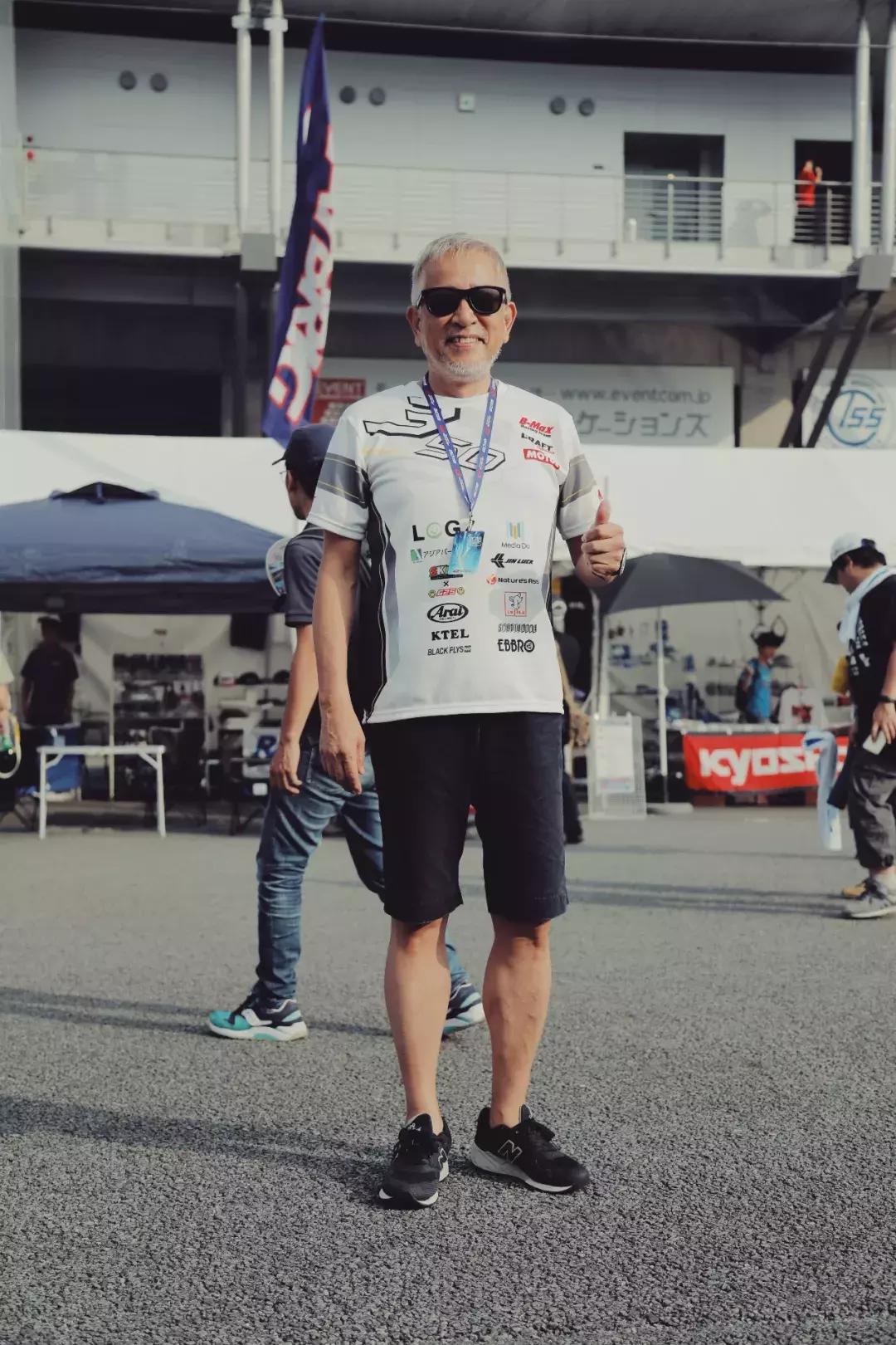 东京车展惊现最美车模,赛车比赛高燃场面车模